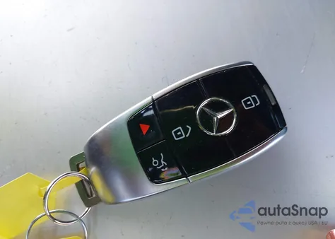 2020 Mercedes-Benz E 350 from USA, damaged, VIN WDDZF8DB6LA753035